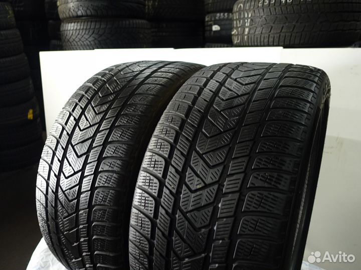 Pirelli Scorpion Winter 325/35 R22