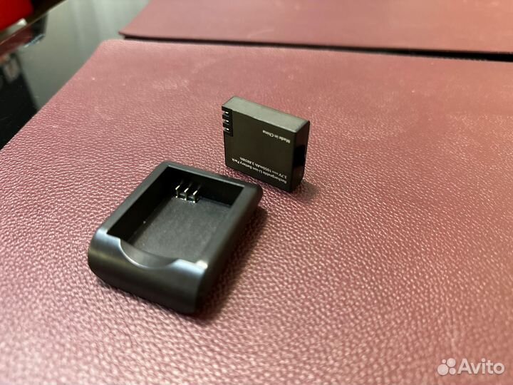 Зарядное устройство с аккумулятором для экшн камер