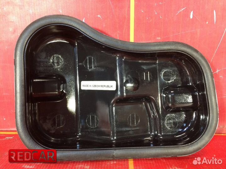 Крышка фары правой Mercedes W901 Sprinter (новая)