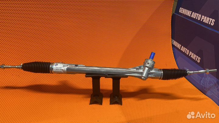 Рулевая рейка Toyota RAV4 05-13 левый руль