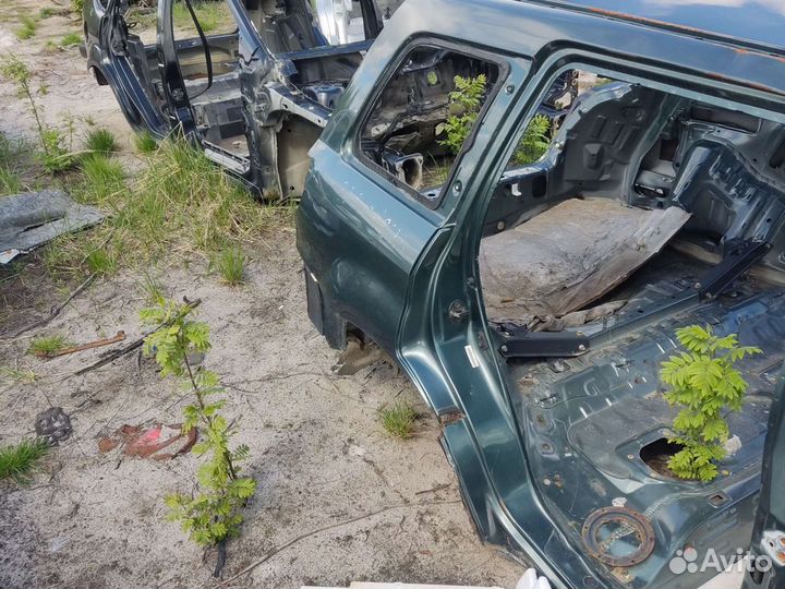 Крыло заднее правое Митсубиси Аутлендер