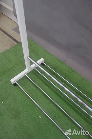 Вешалка напольная Leset Нова