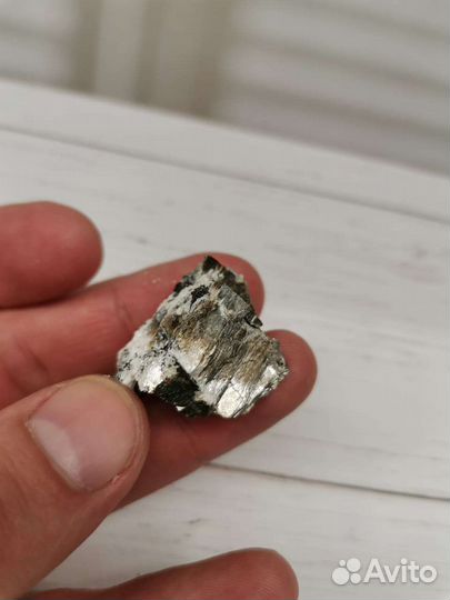 Дельхайелит, редкий минерал