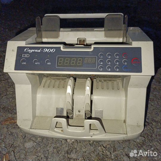 Машинка для счета денег