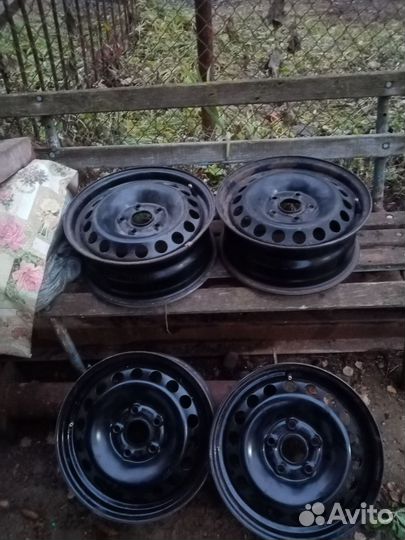 Диски литые р 15 5 на 108