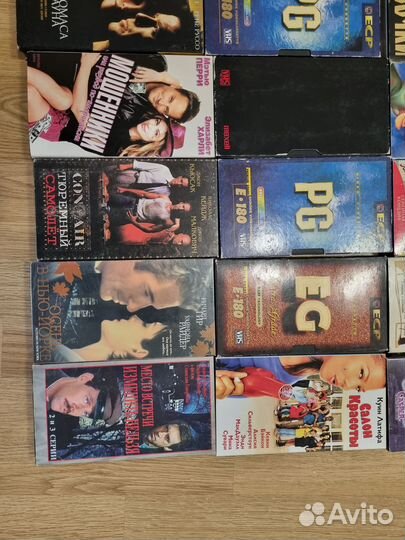 Кассеты с фильмами