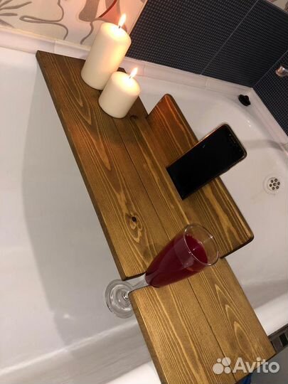 Полочка для ванной