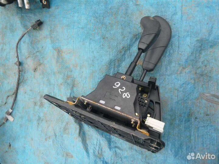 Селектор АКПП Mitsubishi Pajero V75W 6G74 2003