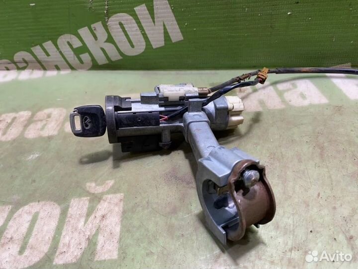 Замок зажигания Infiniti G35 V35 VQ35DE 2003