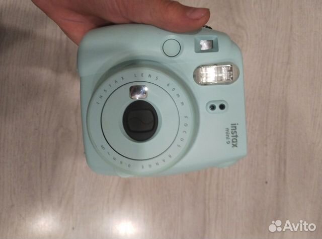 Пленочный фотоаппарат instax mini 9