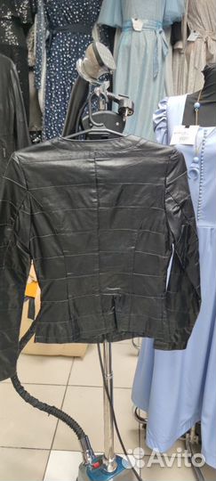 Женские кожаные куртки