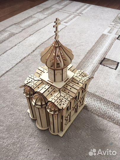 Сборная модель из дерева