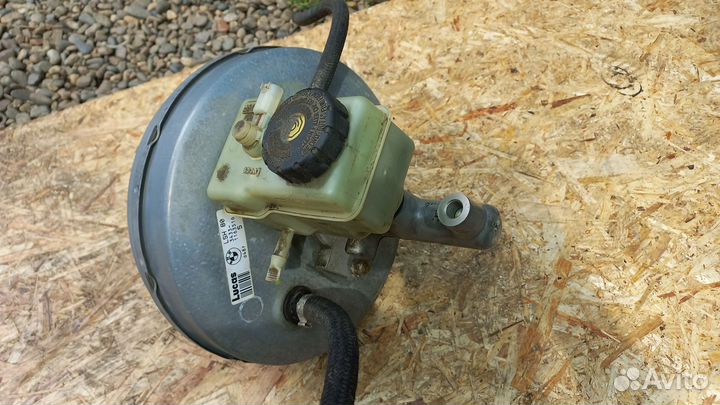 Вакуумный усилитель тормозов BMW e39