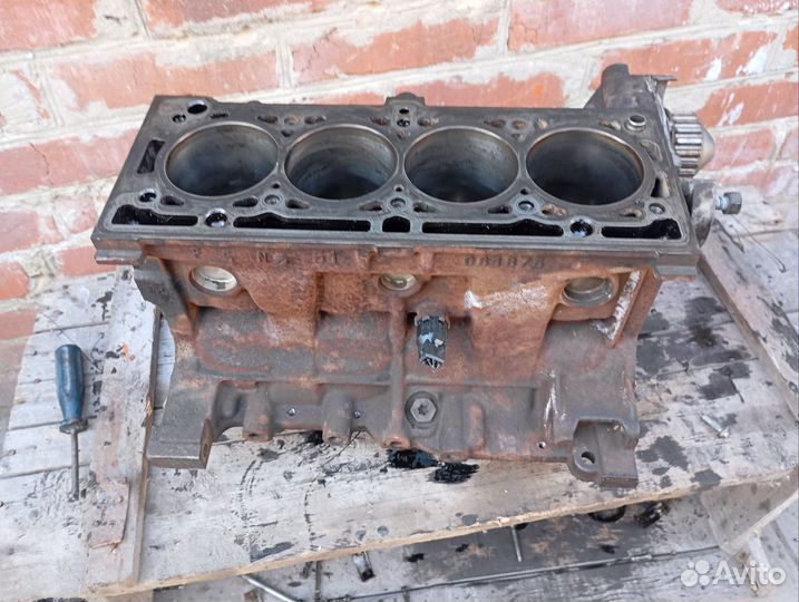 Блок цилиндров 1.4-1.6 8клапанов