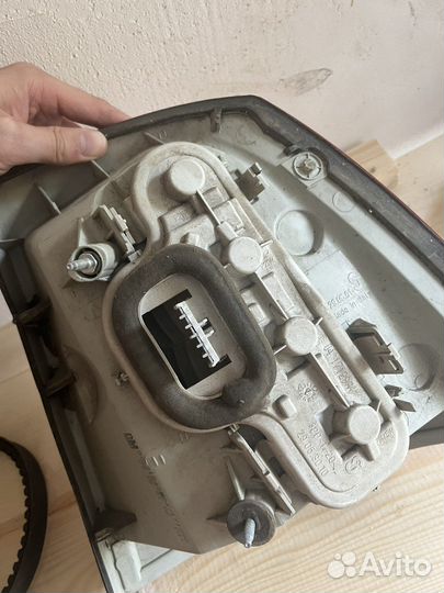 Задние фонари