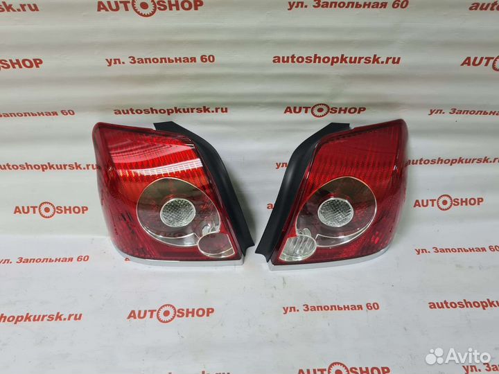 Фонарь задний Toyota Avensis T250 рестайлинг
