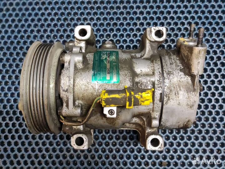 Компрессор кондиционера Peugeot 307