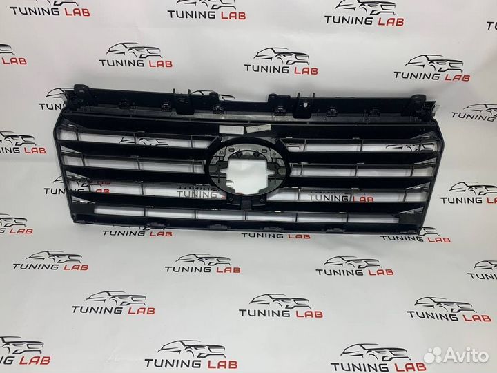 Prado 150 2017+ Решетка Double Eight Z1FE7