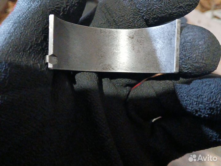 Поршни на мотор 662935 ссанг енг