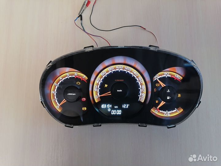 Комбинация приборов Веста,SW Cross