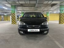 Chevrolet Rezzo 1.6 MT, 2008, 300 000 км, с пробегом, цена 350 000 руб.