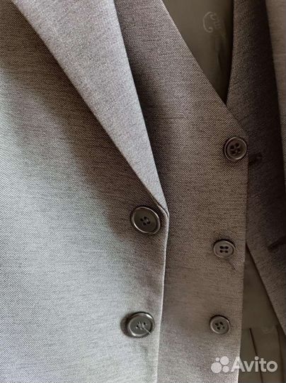 Школьный костюм-тройка, р.134-140