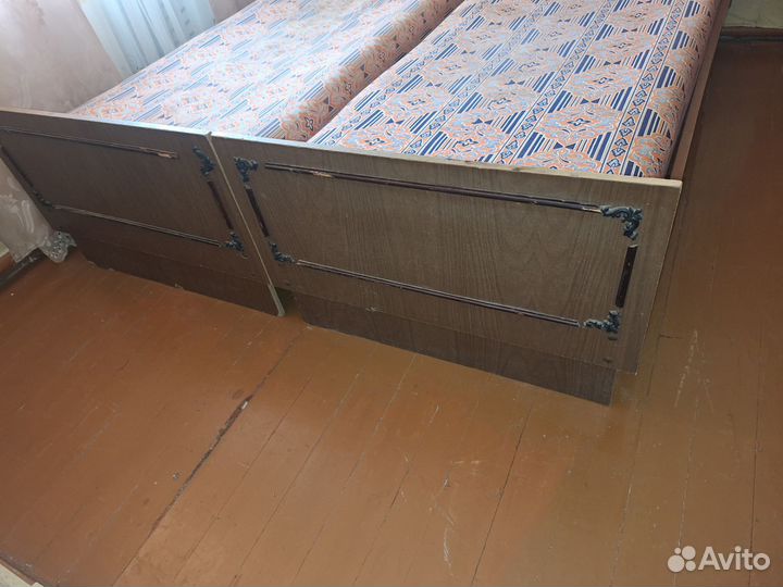 Кровать односпальная бу