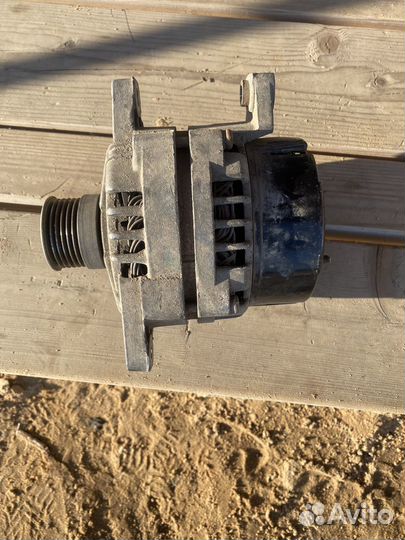 Генератор на toyota camry 40