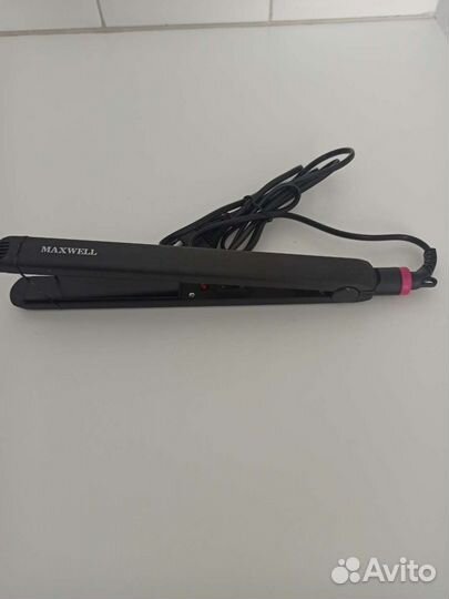 Выпрямитель для волос новый