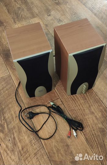 Акустические колонки sven