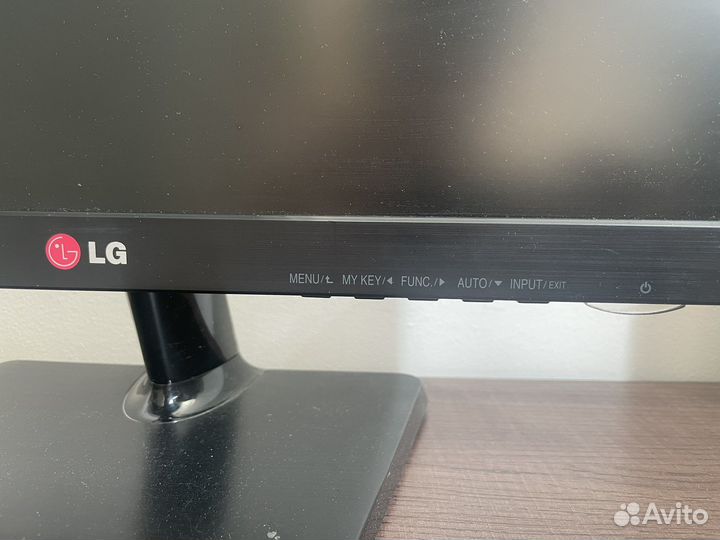 Монитор для компьютера