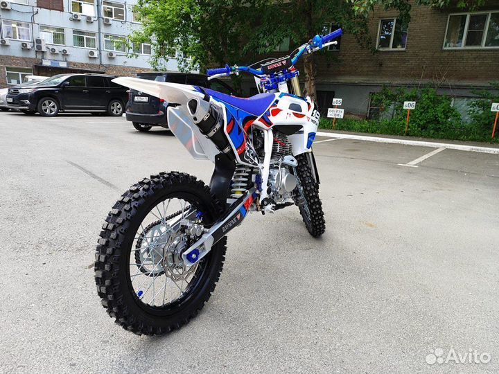 Мотоцикл эндуро Motax XR 250