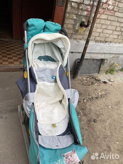 Детские санки на колесах nika