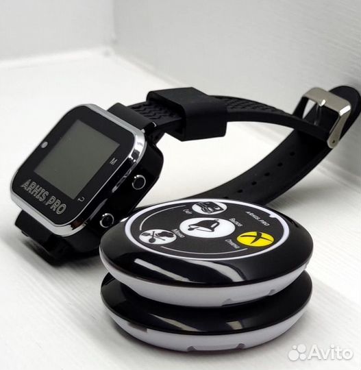 Кнопка вызова официанта и часы приемник сигнала