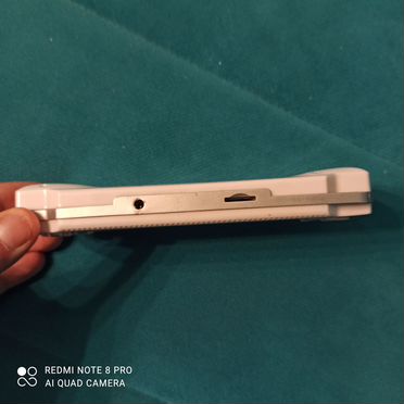 Игровая приставка Denn DPE821w 4gb