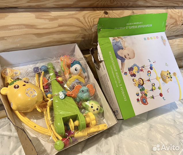 Новый Мобиль на кроватку с проектором