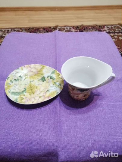 Кофейная чашка с блюдцем