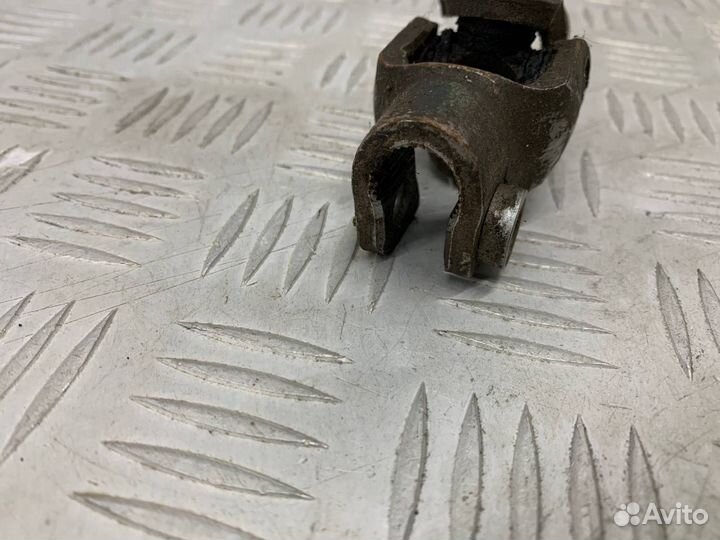 Б/У рулевой карданчик Mazda Demio 1 DW3W B3 1.3 Л