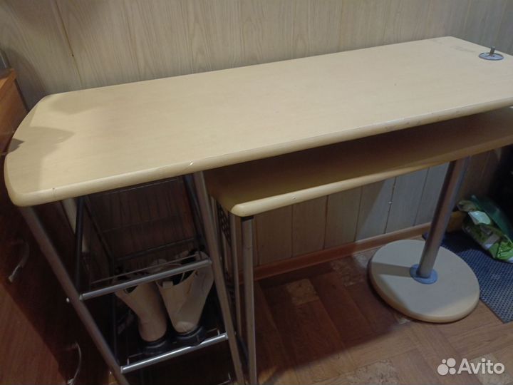 Барный стол