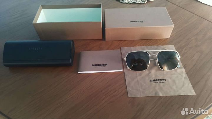 Солнцезащитные очки burberry оригинал новые