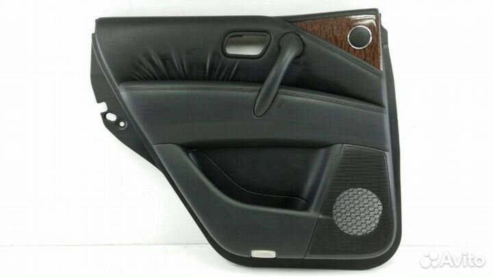 Обшивка двери задняя левая Nissan Patrol Y62