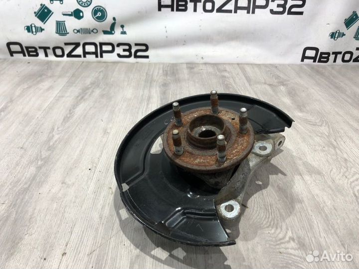 Кулак поворотный передний правый Chevrolet Cruze