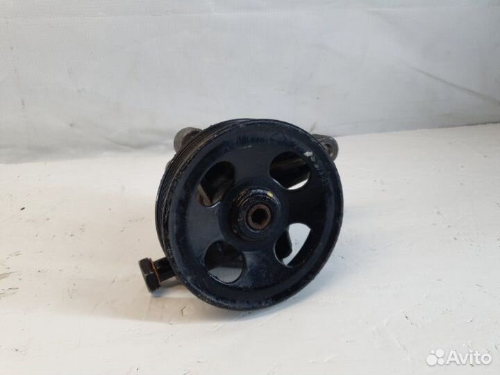 Насос гидроусилителя Kia Sorento BL D4CB 2003