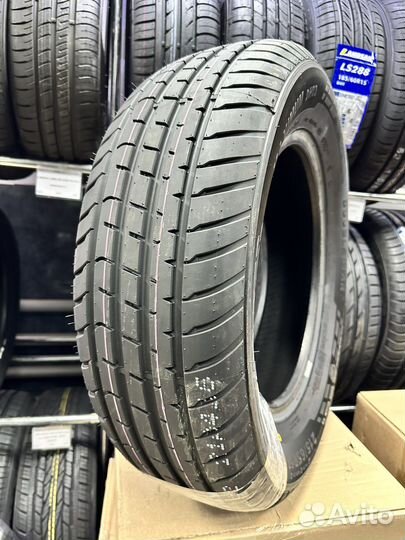 DoubleStar Maximum DH03 215/60 R16 99V
