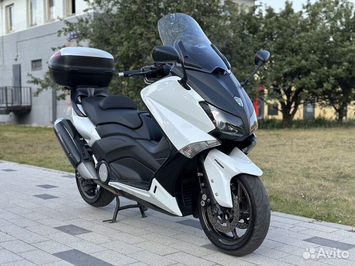 Yamaha tmax 530