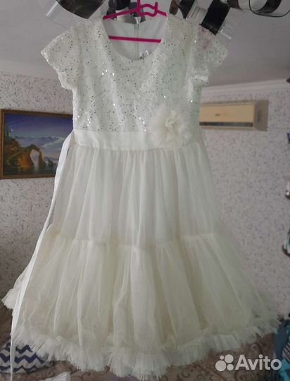 Платье для девочки на выпускной, праздник