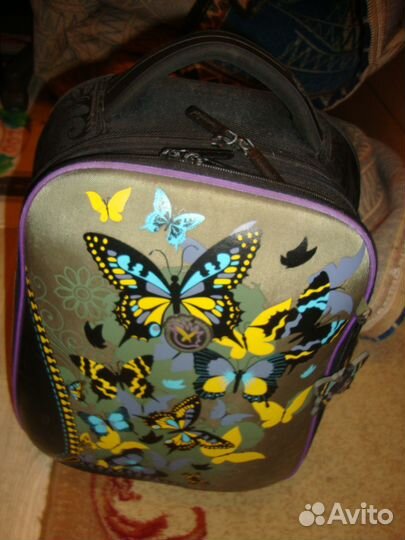 Продам рюкзак для девочки