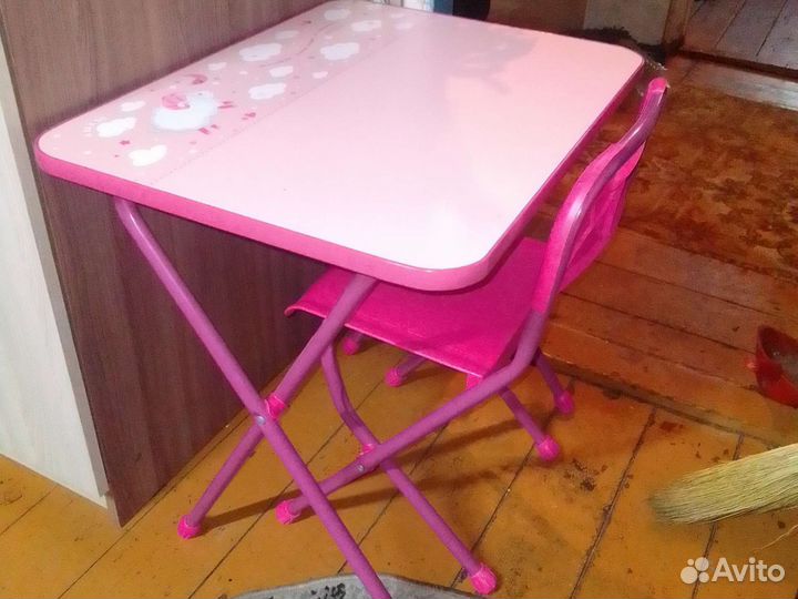 Стул складной и столик