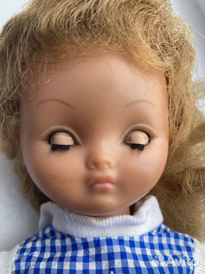 Винтажная кукла Bella