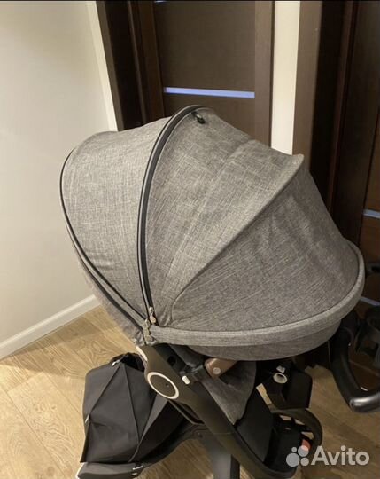 Stokke v6 прогулочная коляска